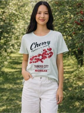 Cherry Traverse City Michigan Graphic T-Shirt J.Crew Womens Size XL Mint Green